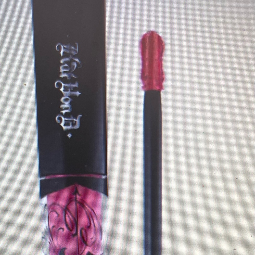 KVD VINYL LIP CREAM LIP GLOSS